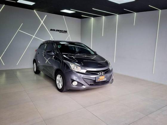 HYUNDAI HB20 1.0 COMFORT 12V FLEX 4P MANUAL